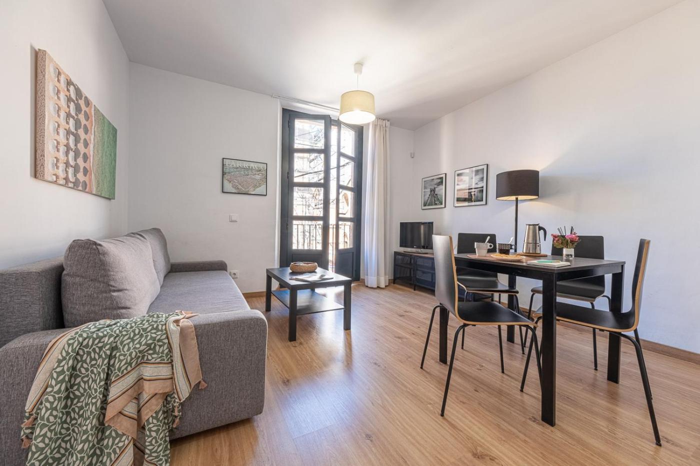 Tarragona Apartments * Tarragona